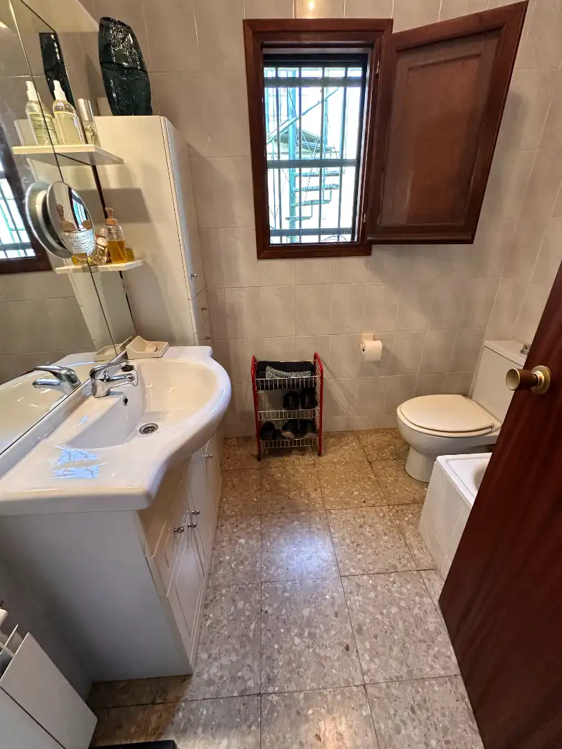Bany de Finca rústica en venda en Riudecanyes amb Calefacció, Jardí privat i Terrassa