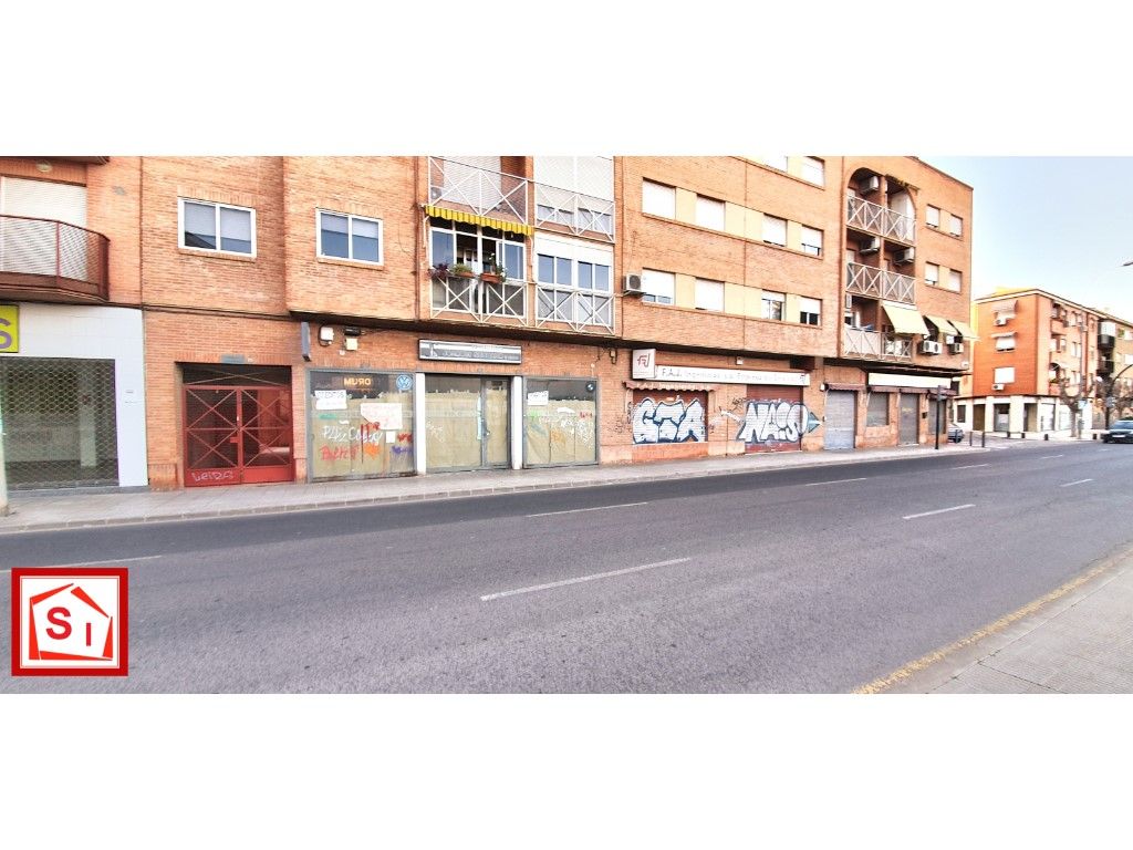Vista exterior de Local en venta en  Murcia Capital