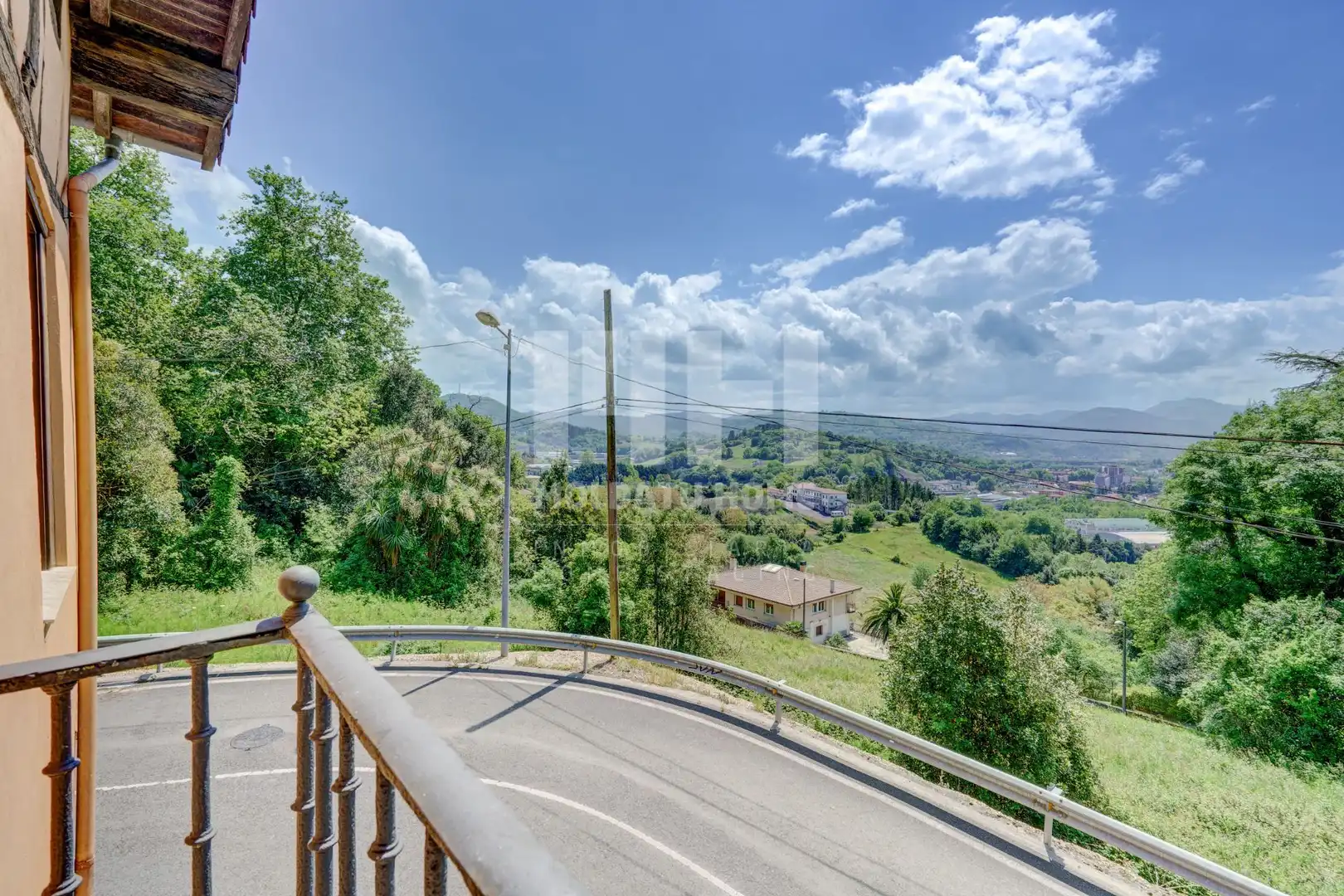 Vista exterior de Casa o chalet en venta en Donostia - San Sebastián  con Jardín privado, Terraza y Trastero
