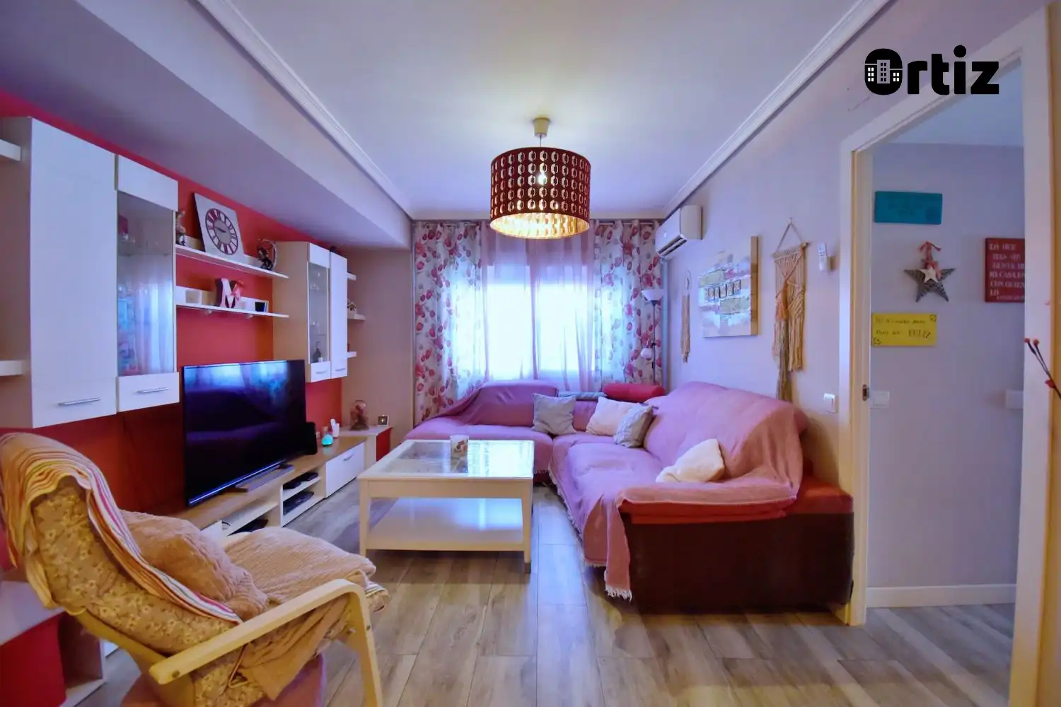 Living room of Flat for sale in Torrejón de Ardoz  with Air Conditioner and Heating