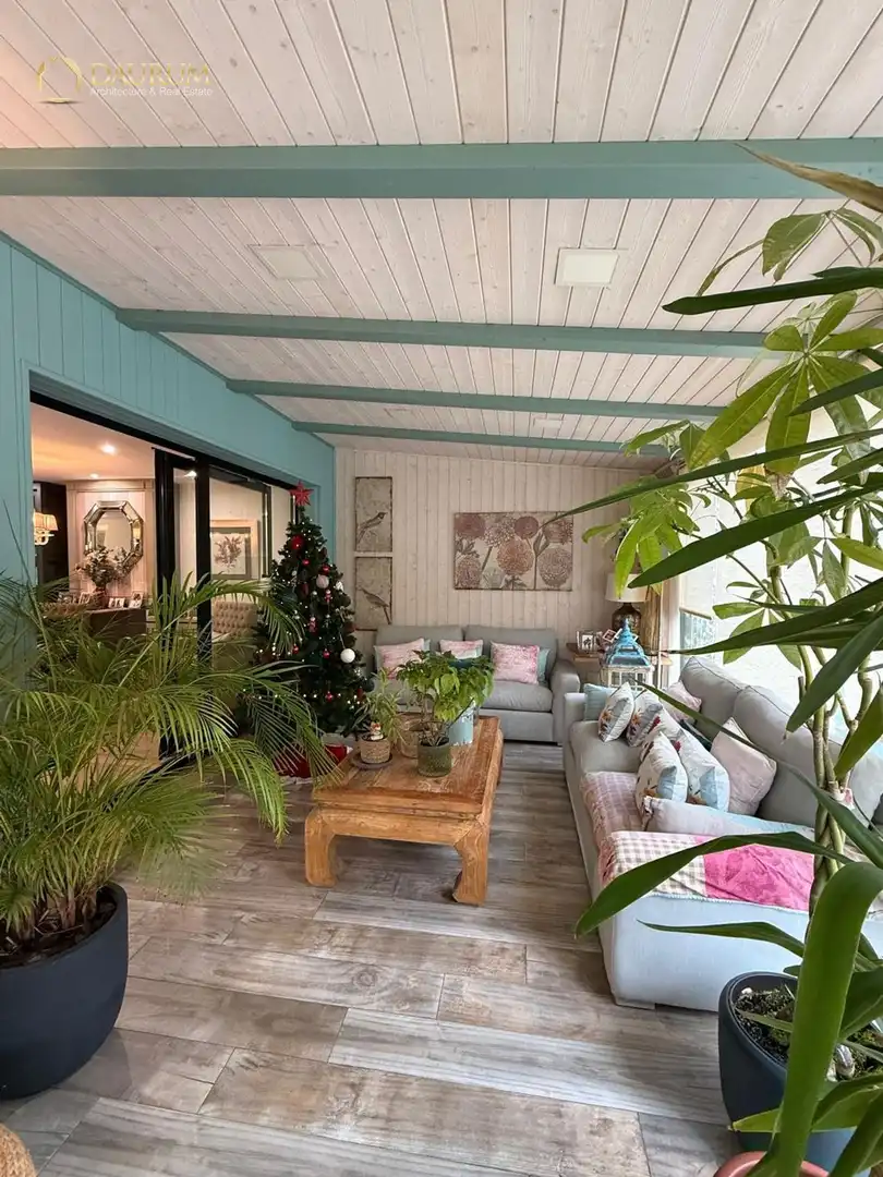 Living room of Detached homes for sale in Boadilla del Monte  with Air Conditioner, Heating and Terrace
