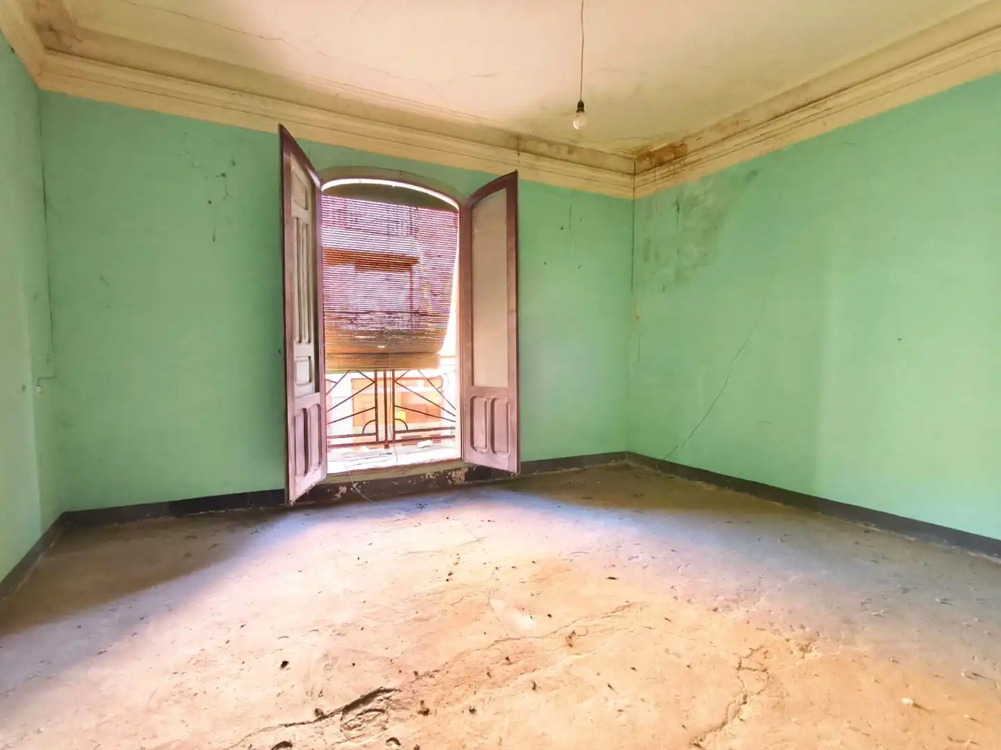 Country homes for sale in Calanda  with Private garden and Storage room