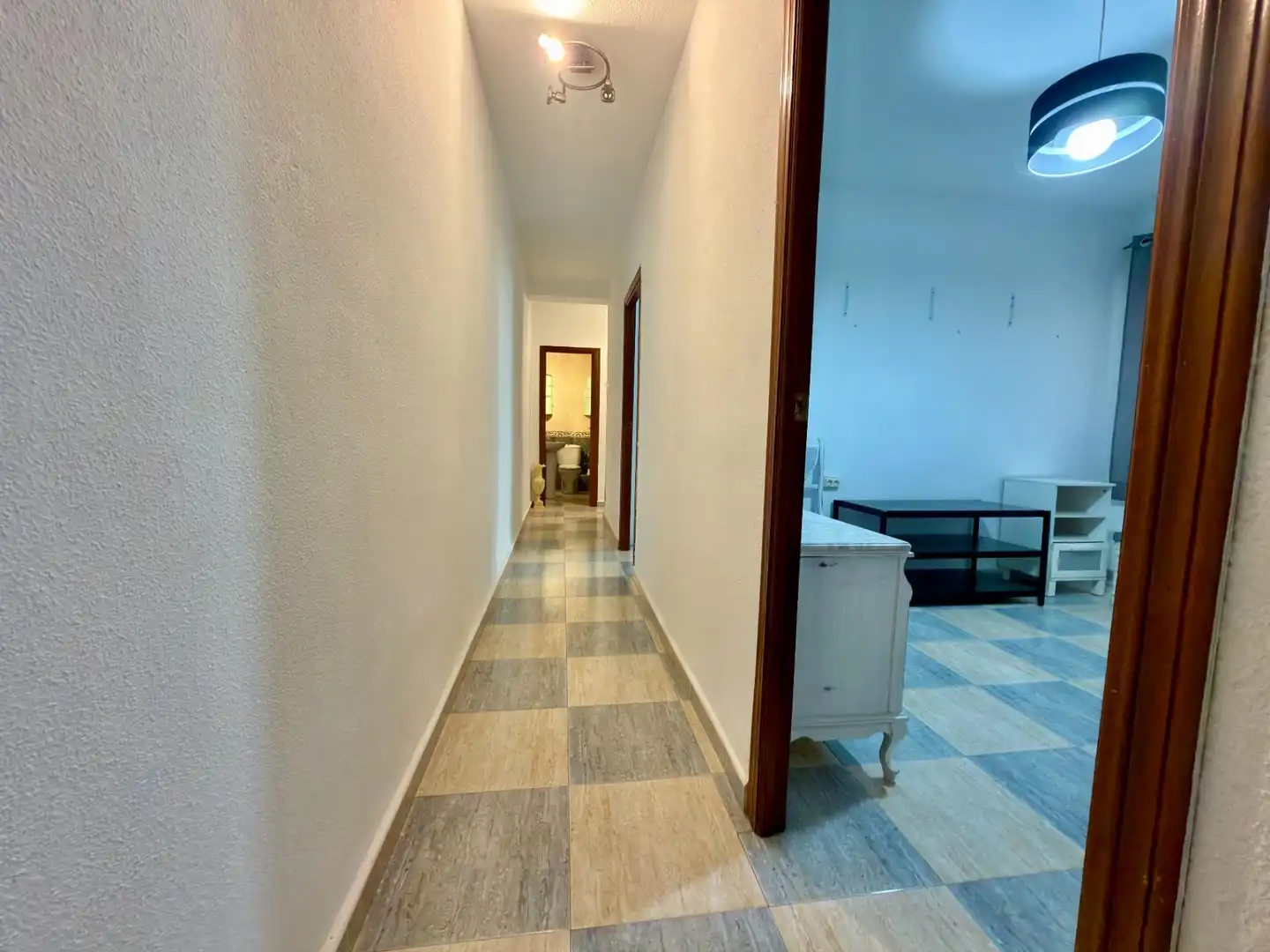 Piso en venta en Córdoba con Terraza, Trastero y Amueblado