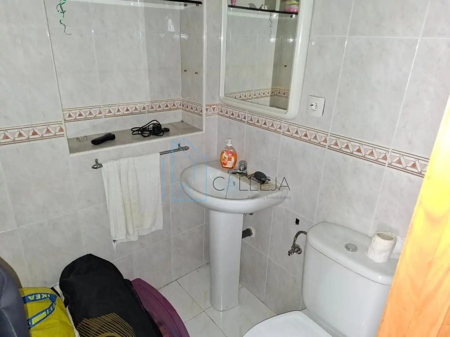 Bathroom of Houses for sale in Ourense Capital   with Heating and Storage room