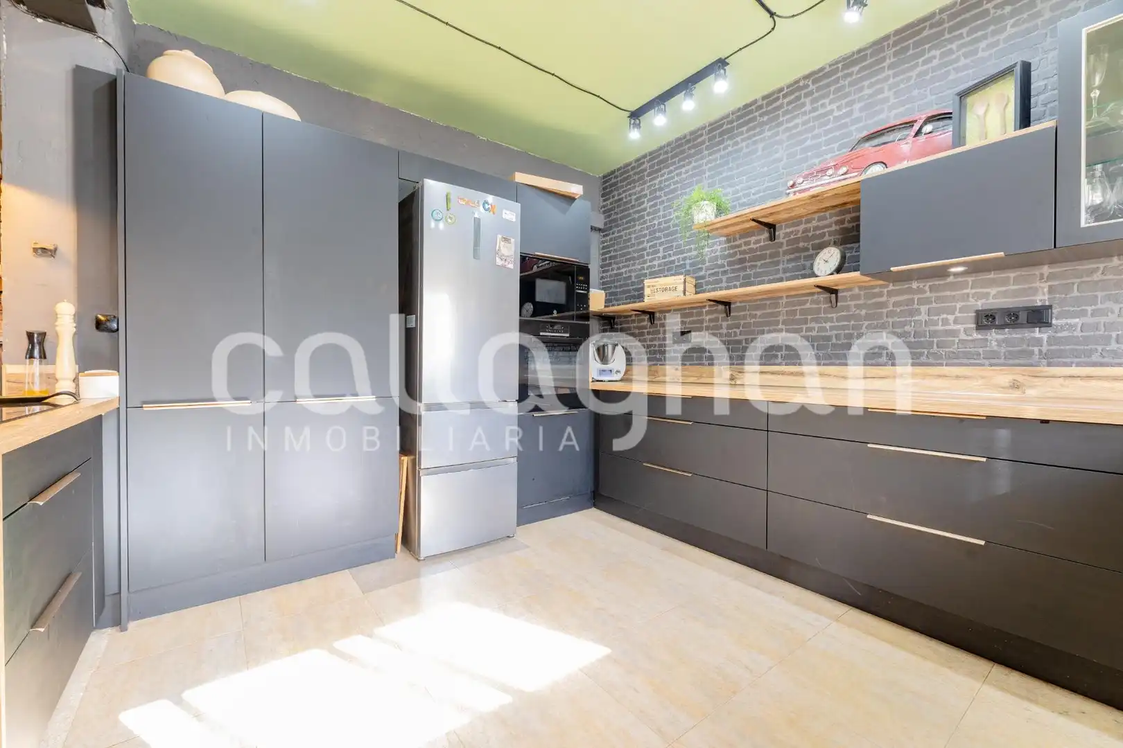 Kitchen of Houses for sale in Serra  with Air Conditioner, Heating and Private garden
