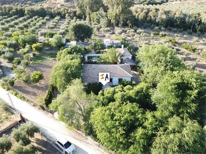 Exterior view of House or chalet for sale in Baena  with Air Conditioner, Storage room and Swimming Pool