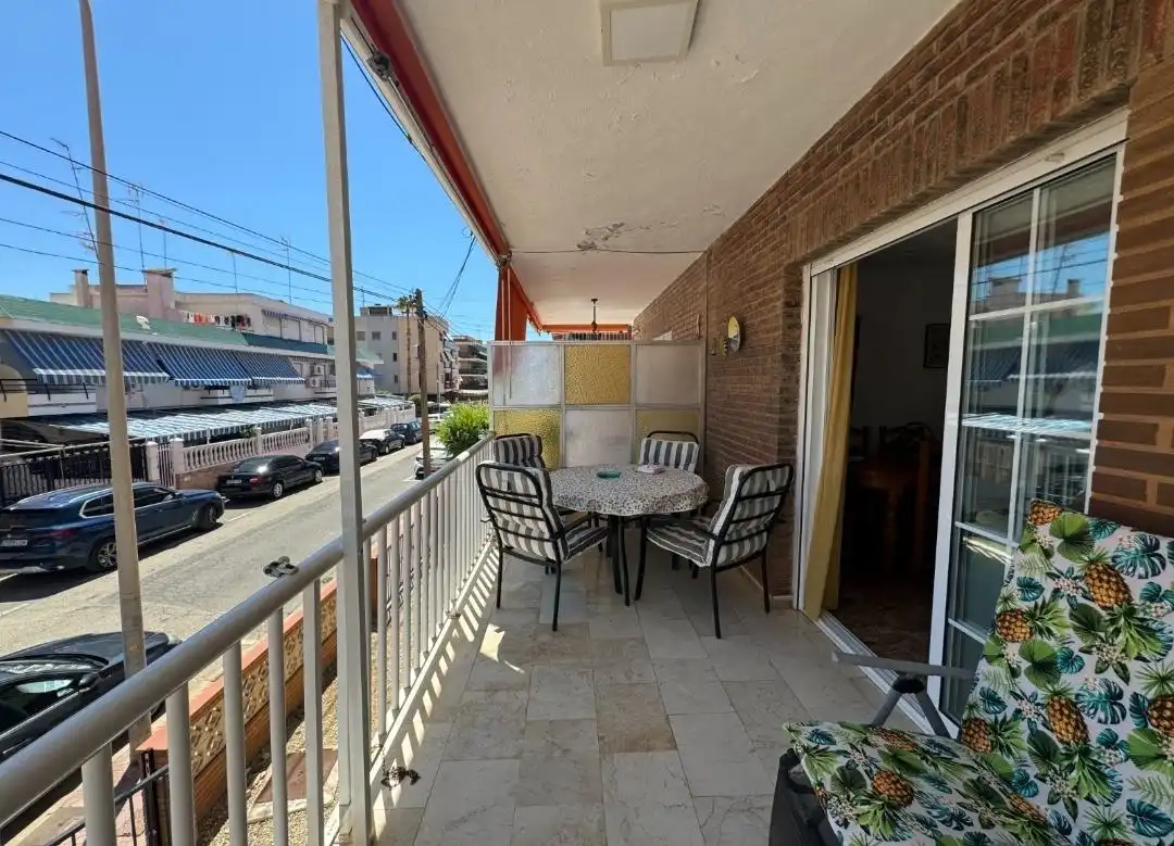 Apartamento con terraza en venta en Calle de Huesca, imagen 5