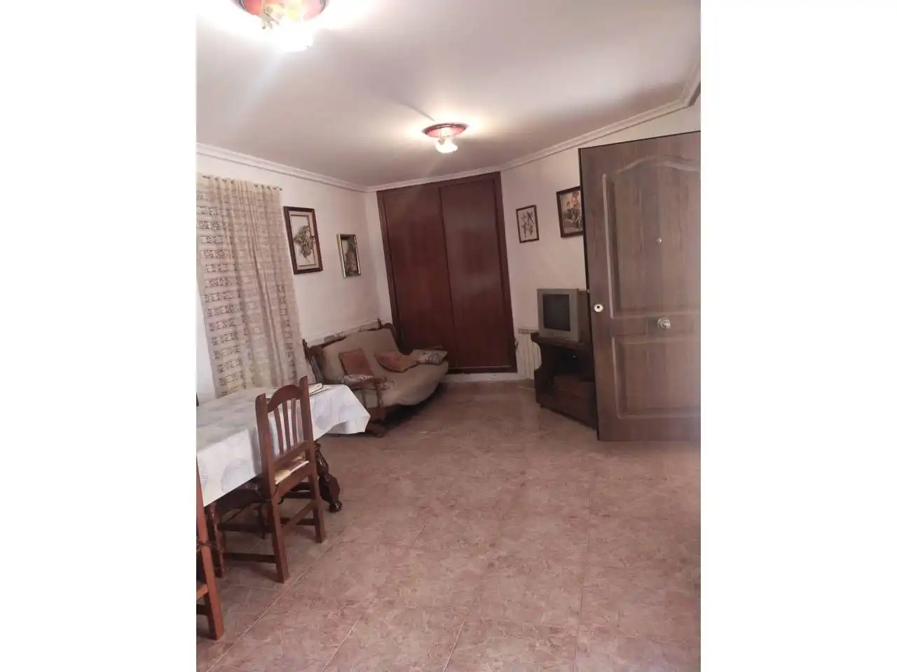 Sala de estar de Casa o chalet en venta en Alhambra con Calefacción y Terraza