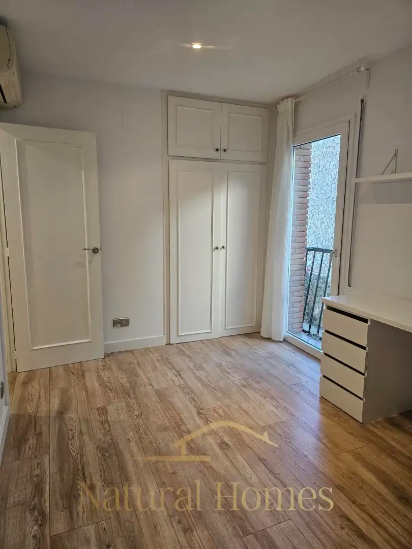 Schlafzimmer von Wohnungen zur Miete in Caldes d'Estrac mit Klimaanlage, Heizung und Terrasse