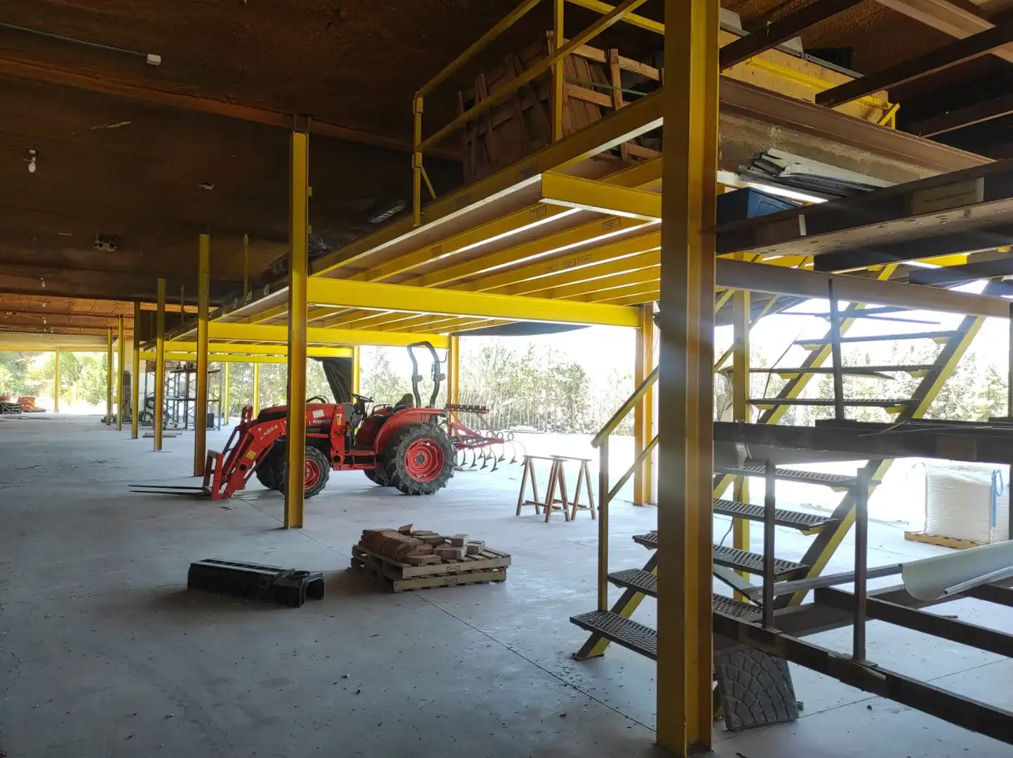 Industrial buildings for rent in M-229, 58, Valdilecha