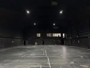 Nave industrial en alquiler en Urbanización Este - Montepríncipe, imagen 2