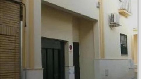 Foto 2 de Garatge en venda a Calle Sebastiana Díaz Romero, 29, Las Almenas, Tomares