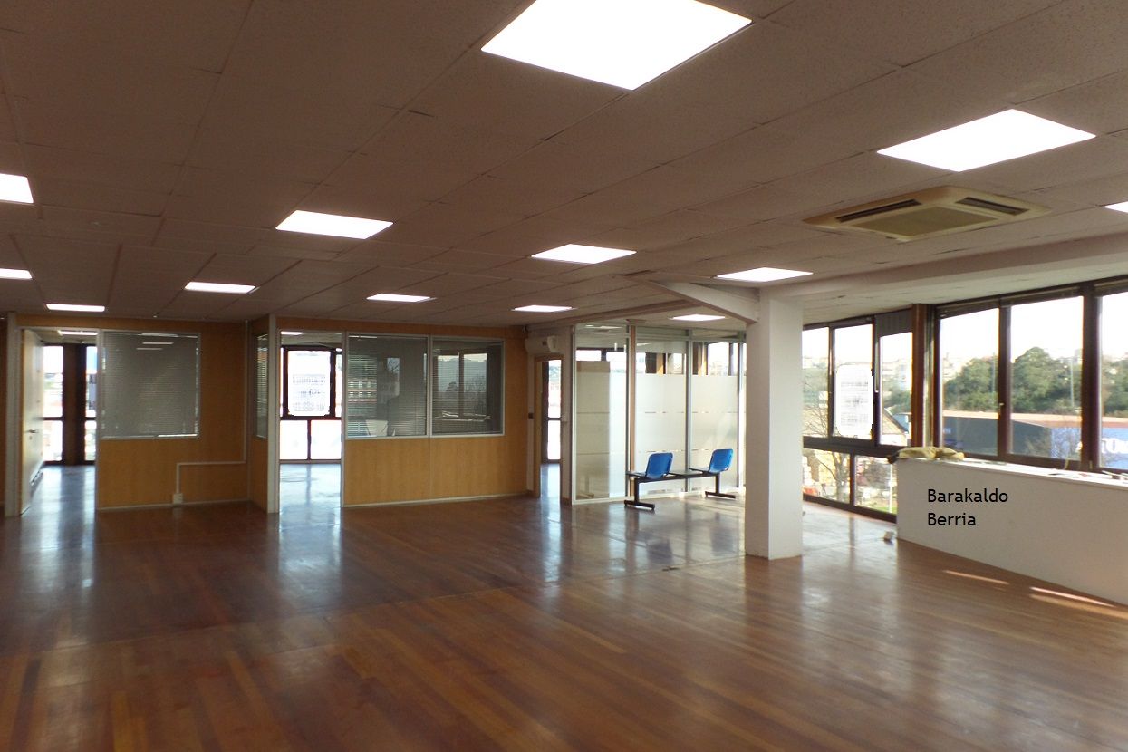 Office to rent in Valle de Trápaga-Trapagaran  with Air Conditioner and Internet