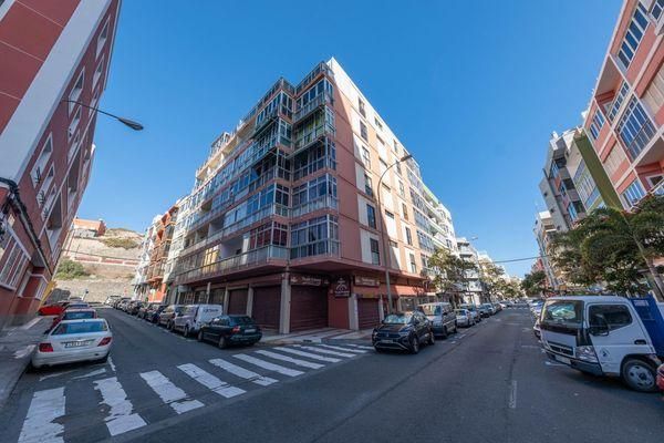 Vista exterior de Pis en venda en Las Palmas de Gran Canaria