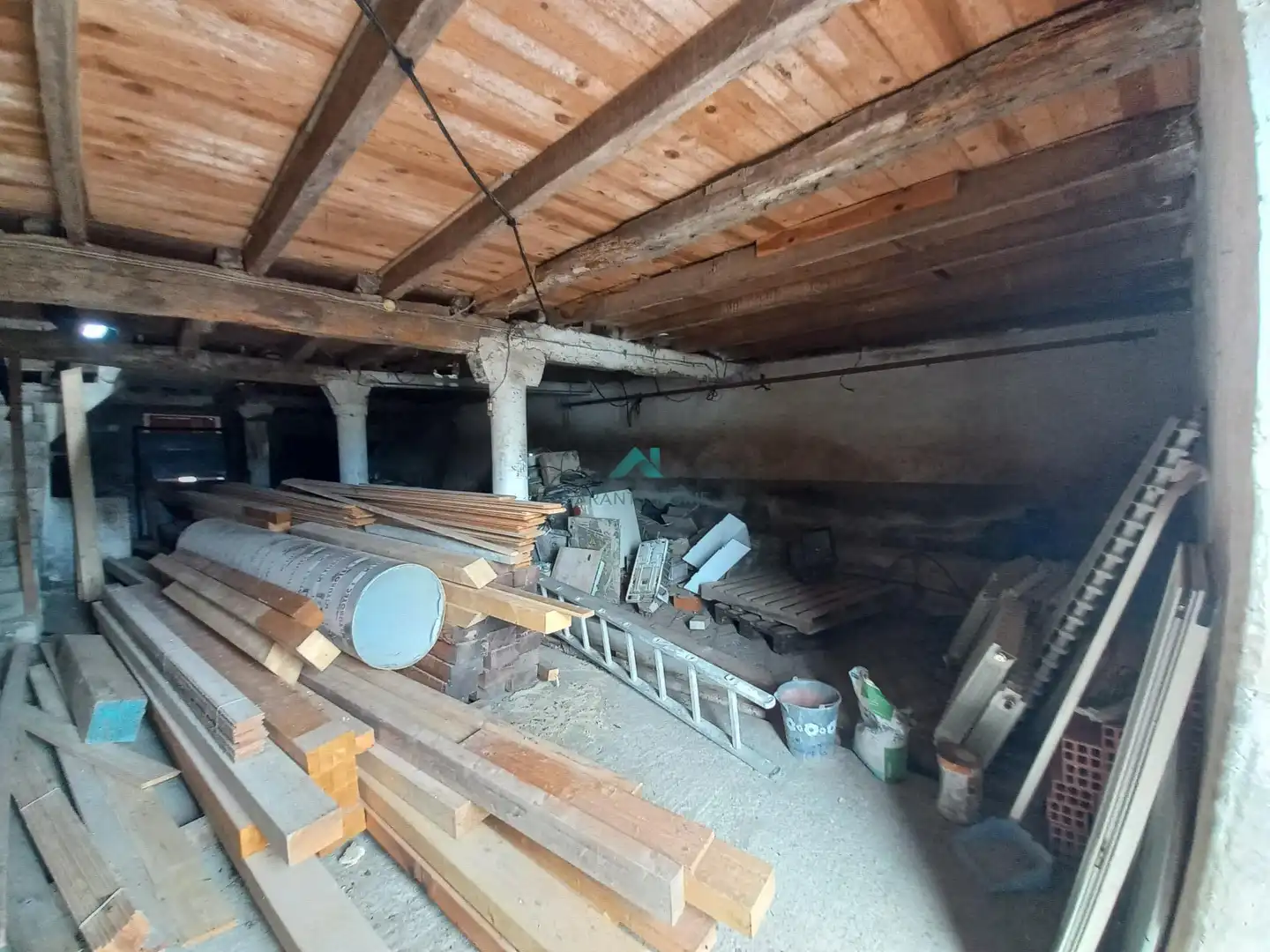 Casa rústica amb jardí en venda a NATES, imagen 16
