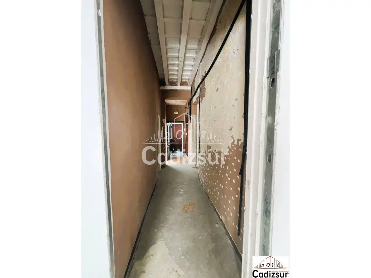 Piso en venta en Cádiz con Balcón