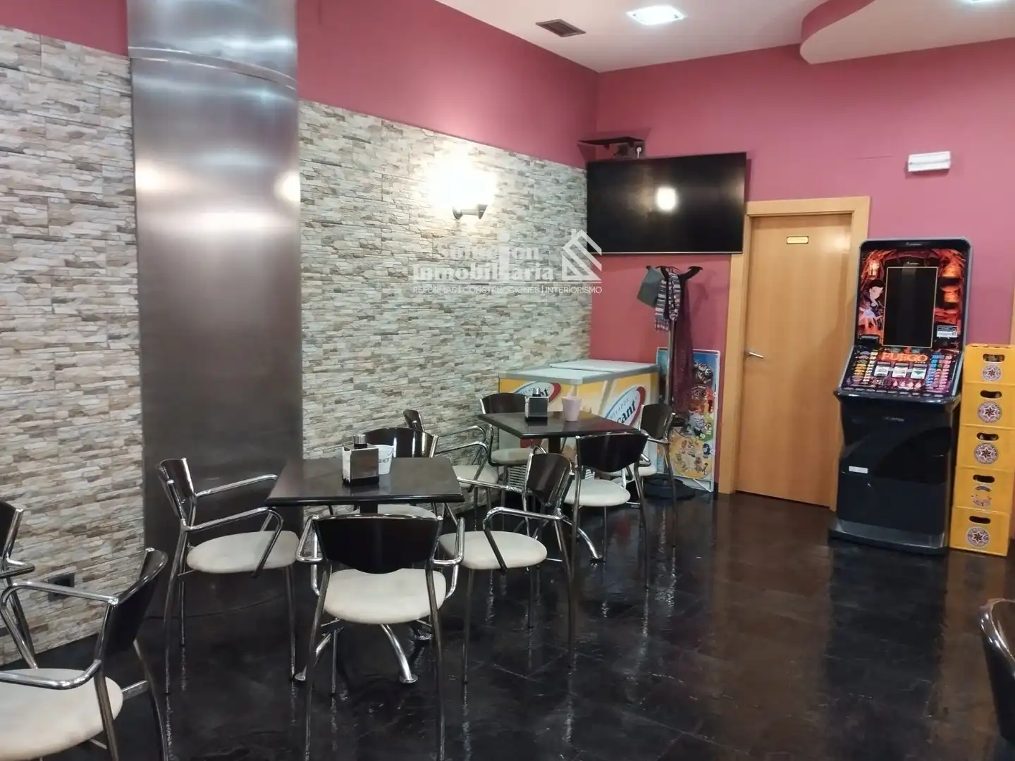 Local comercial en traspàs a Chinchibarra - Capuchinos, imagen 4