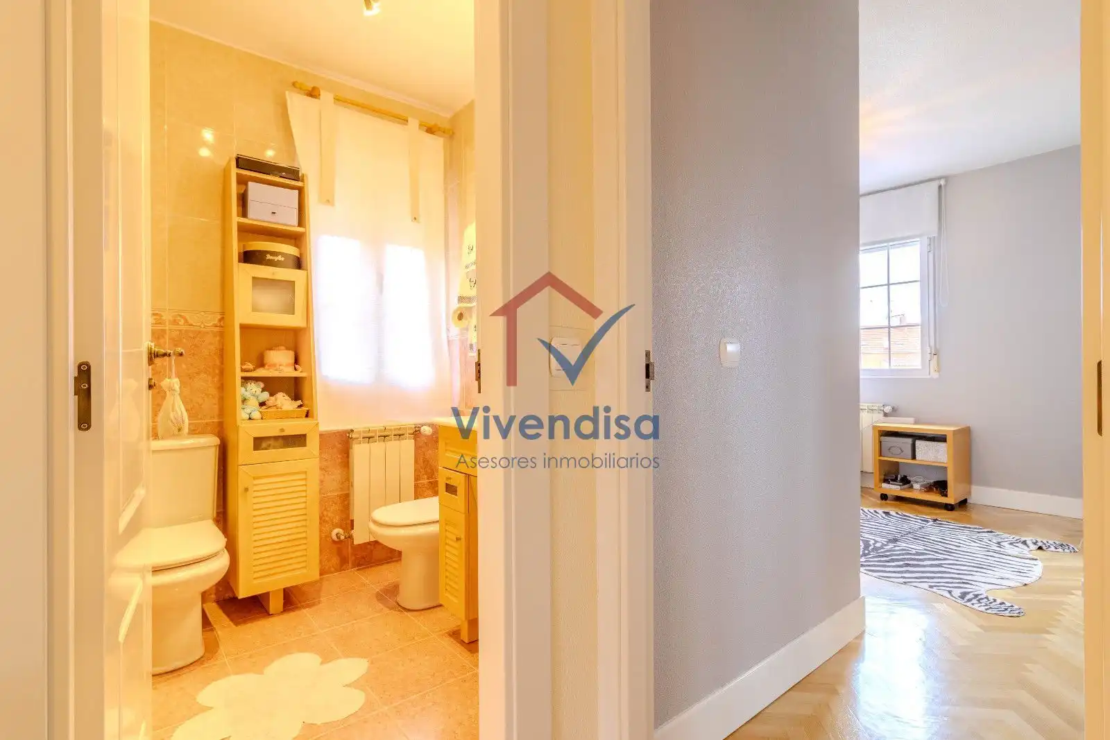 Baño de Casa adosada en venta en Cabanillas del Campo con Terraza y Piscina