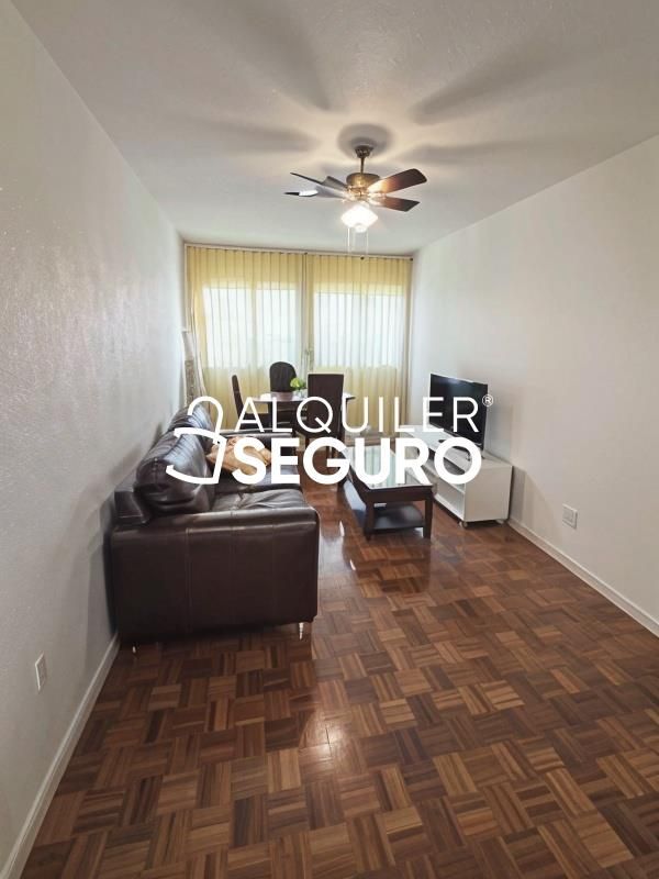 Living room of Flat to rent in Torrejón de Ardoz  with Heating, Terrace and Swimming Pool