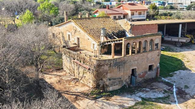 Casa-chalet en Venta en  Vilamorell  en Borrassà