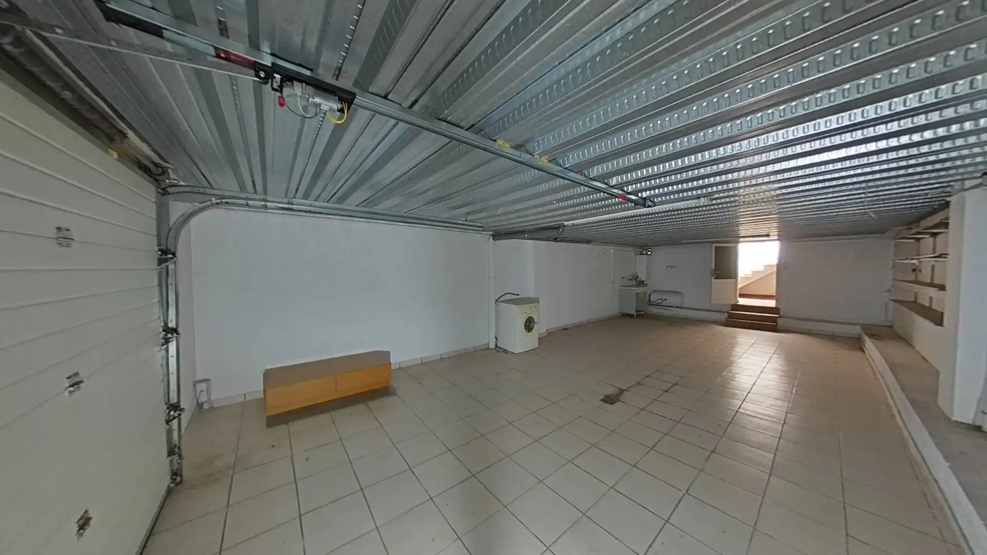 Casa adosada en venta en Olot con Balcón