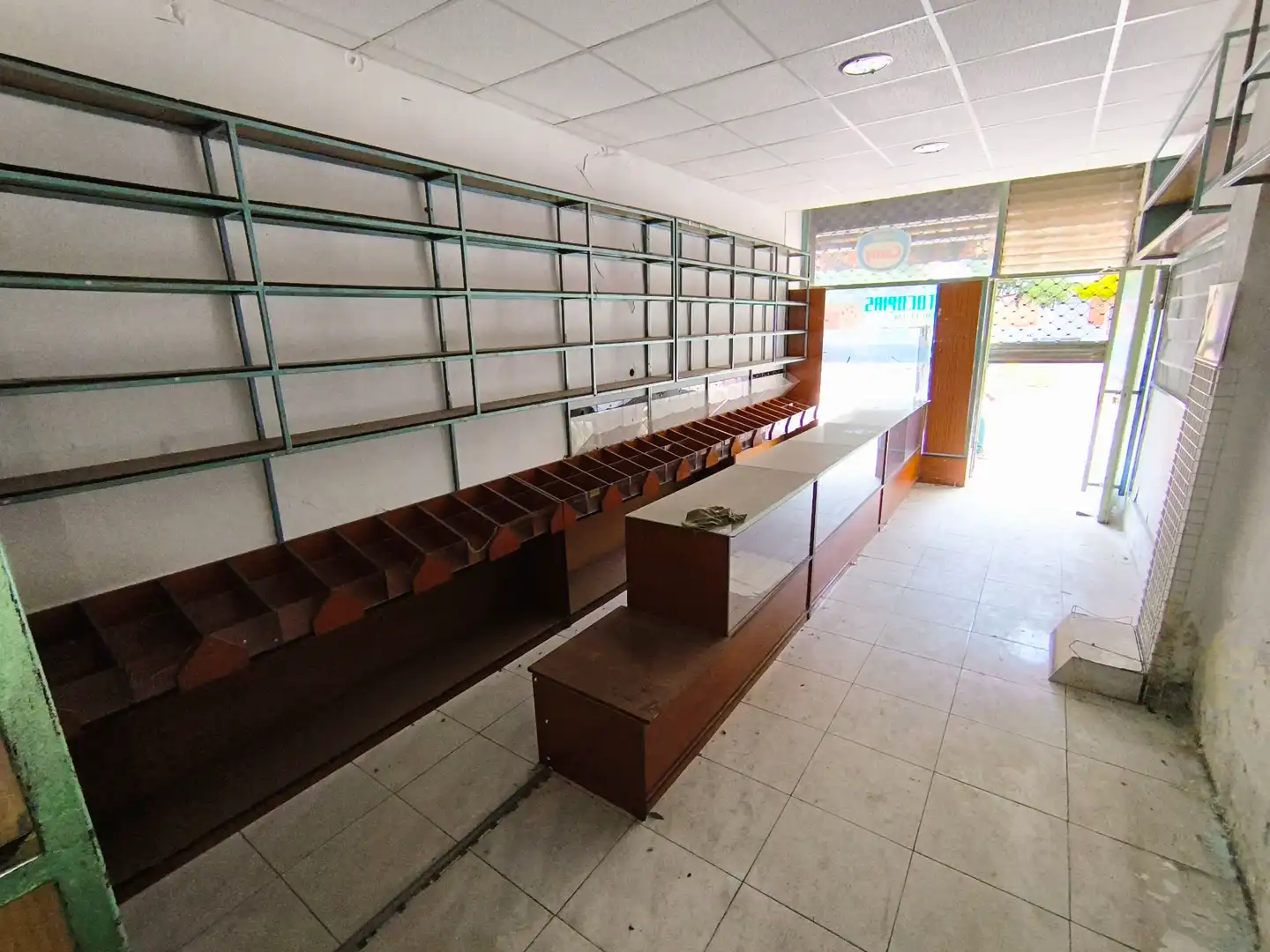 Local en venta en Palencia con Amueblado