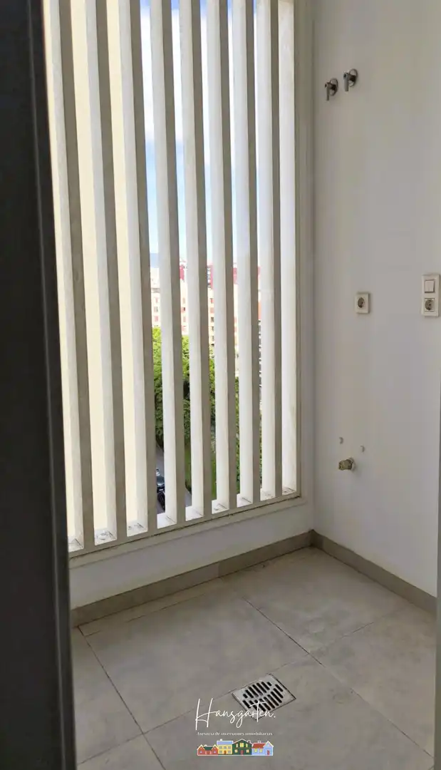 Terraza de Piso en venta en Las Palmas de Gran Canaria con Calefacción, Trastero y Piscina comunitaria