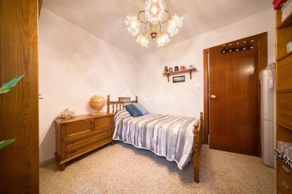 Habitación de Piso en venta en Valladolid con Calefacción
