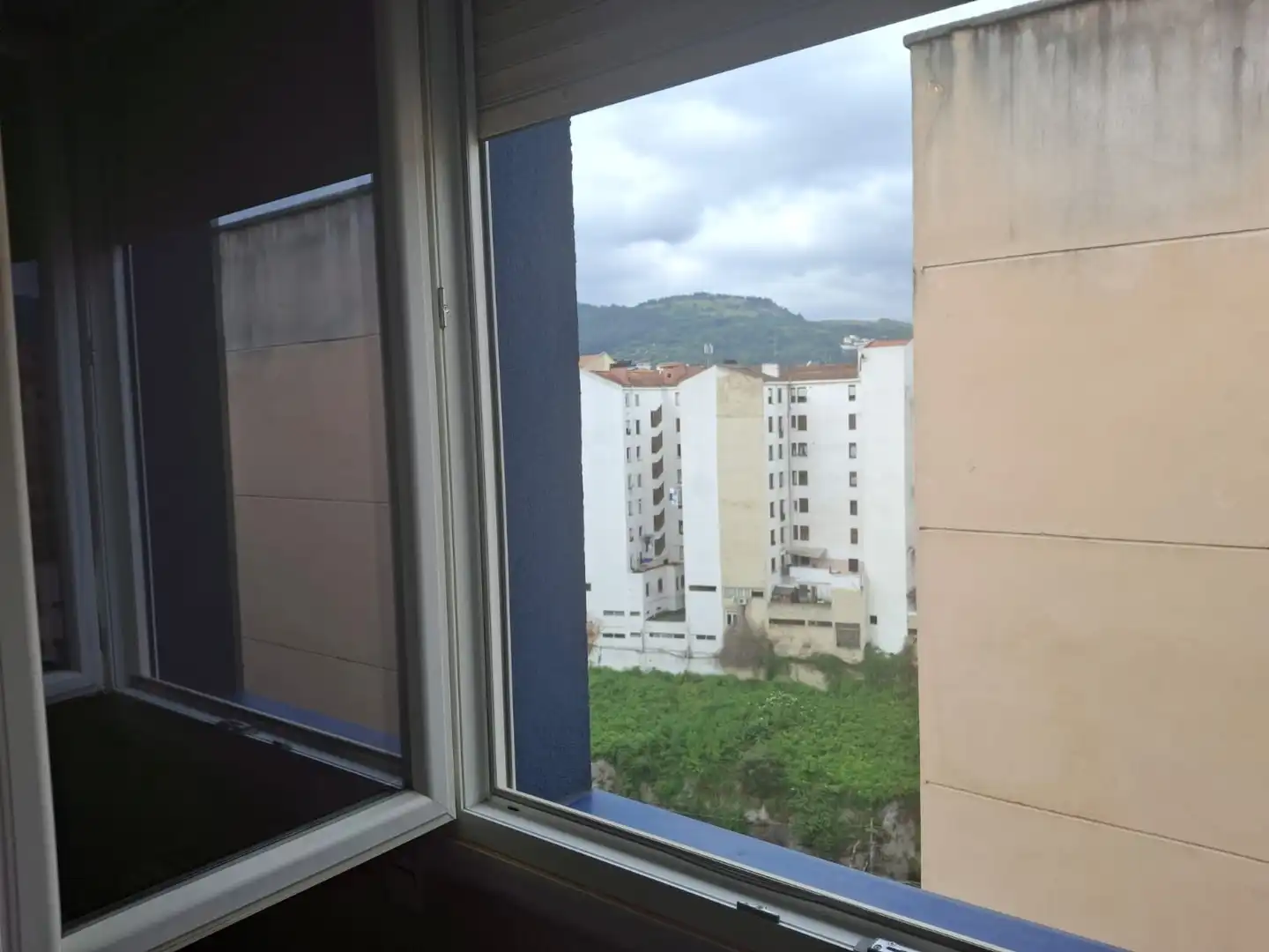 Terrassa de Pis en venda en Bilbao  amb Calefacció, Moblat i Forn