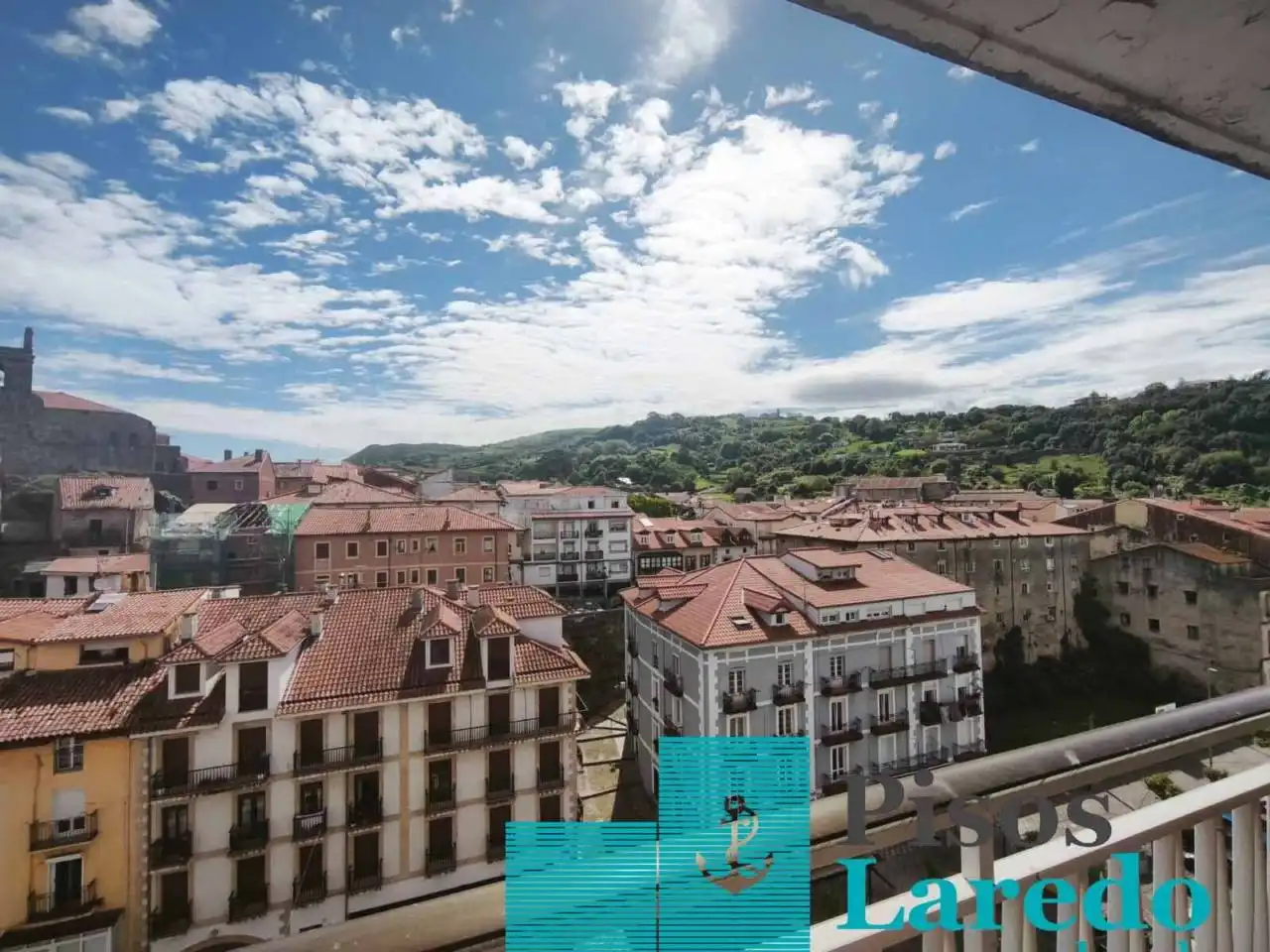 Bedroom of Flat for sale in Laredo  with Heating, Parquet flooring and Terrace