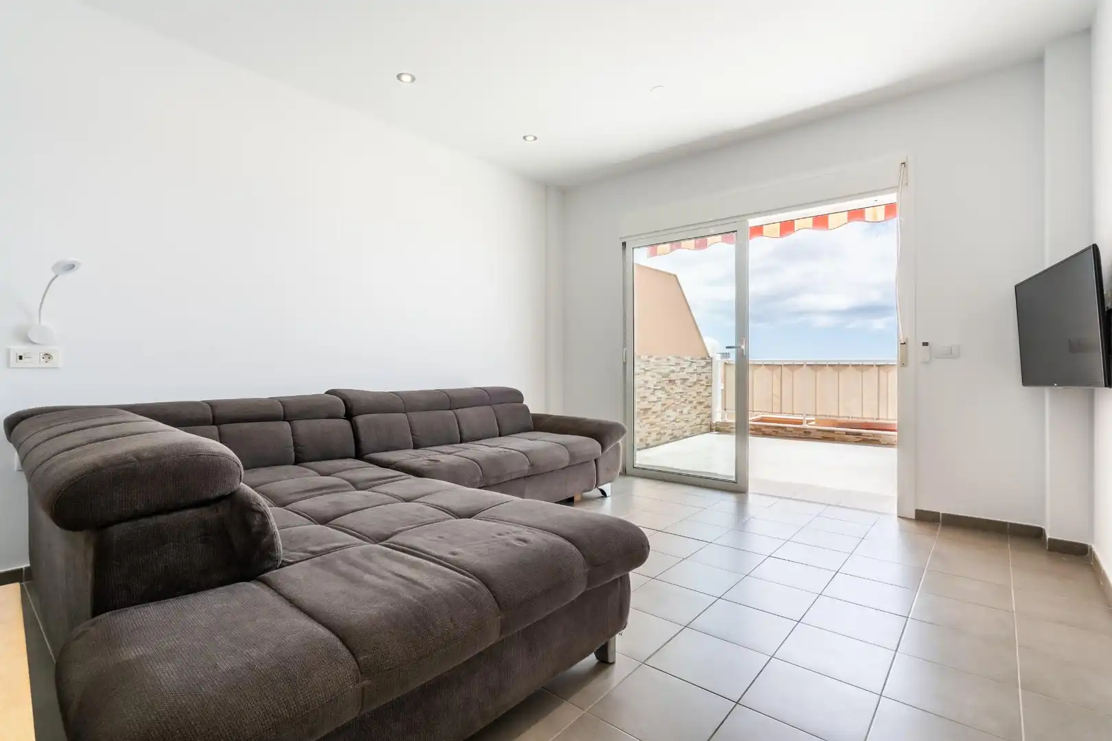 Apartamento de alquiler en Calle Tinguafaya, Chayofa
