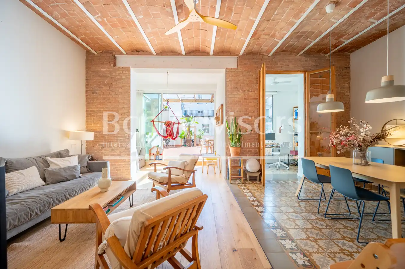 Living room of Flat for sale in Barcelona  with Air Conditioner, Heating and Parquet flooring