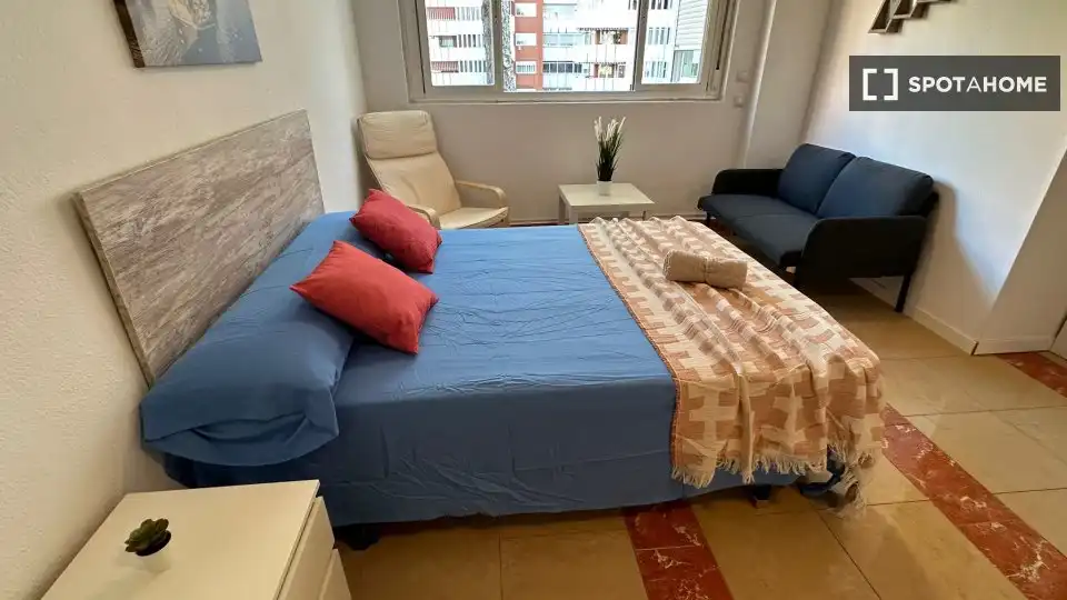 Habitació a Villafontana - Estoril I