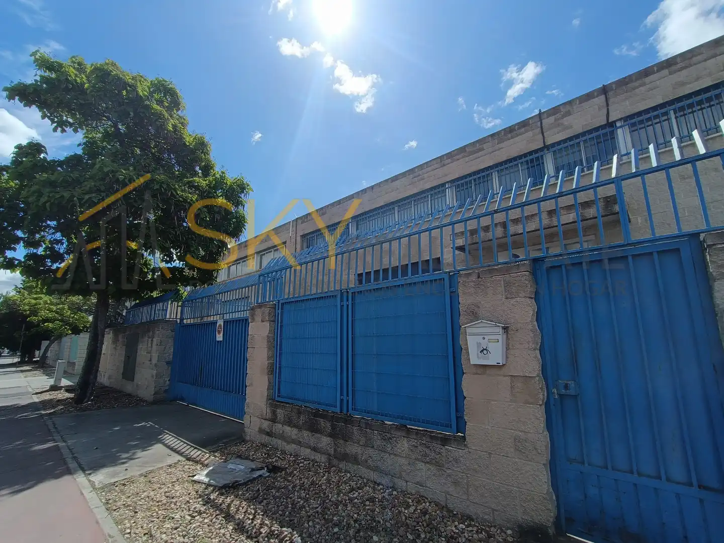 Nave industrielle avec ascenseur à vendre à Polígono de las Monjas, imagen 6