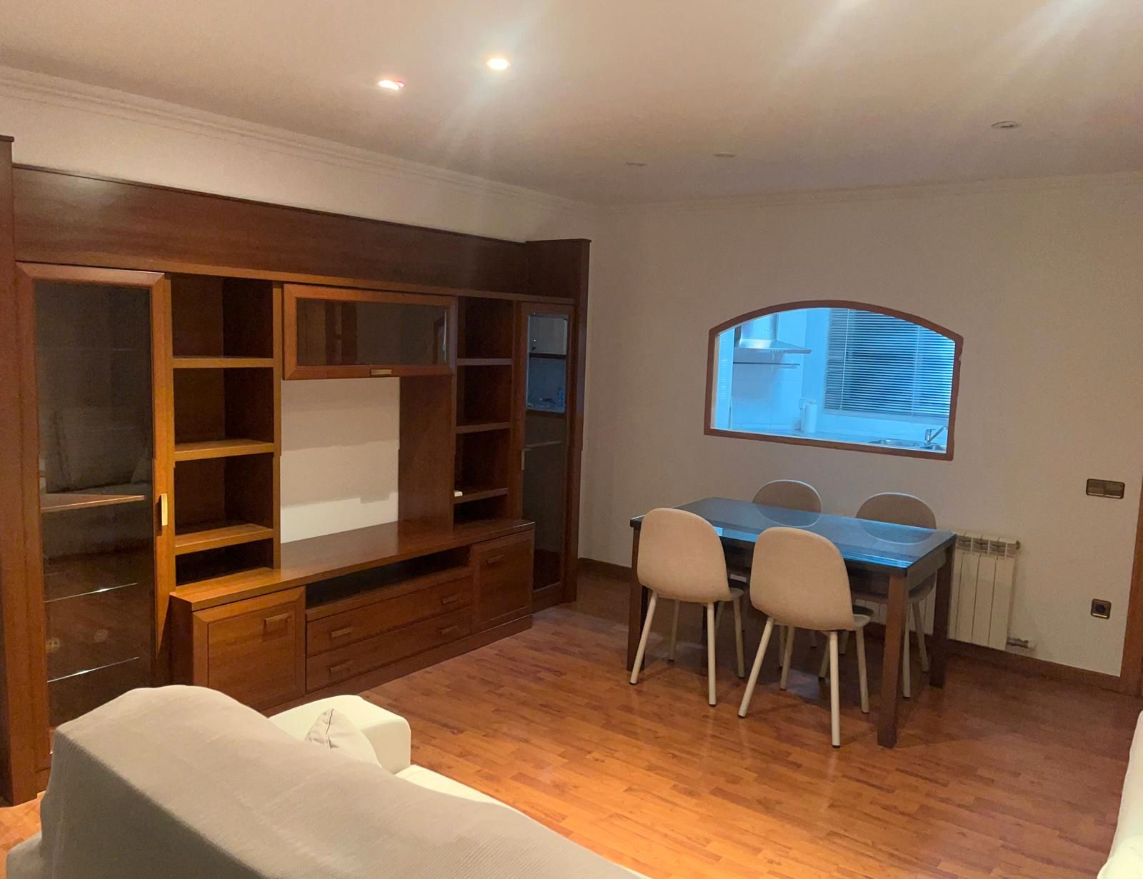 Flat for rent in El Poble Sec