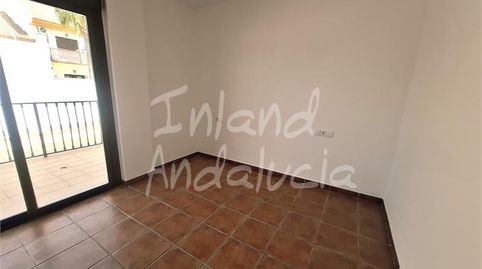 Foto 5 de Apartamento en venta en Alcaucín, Málaga