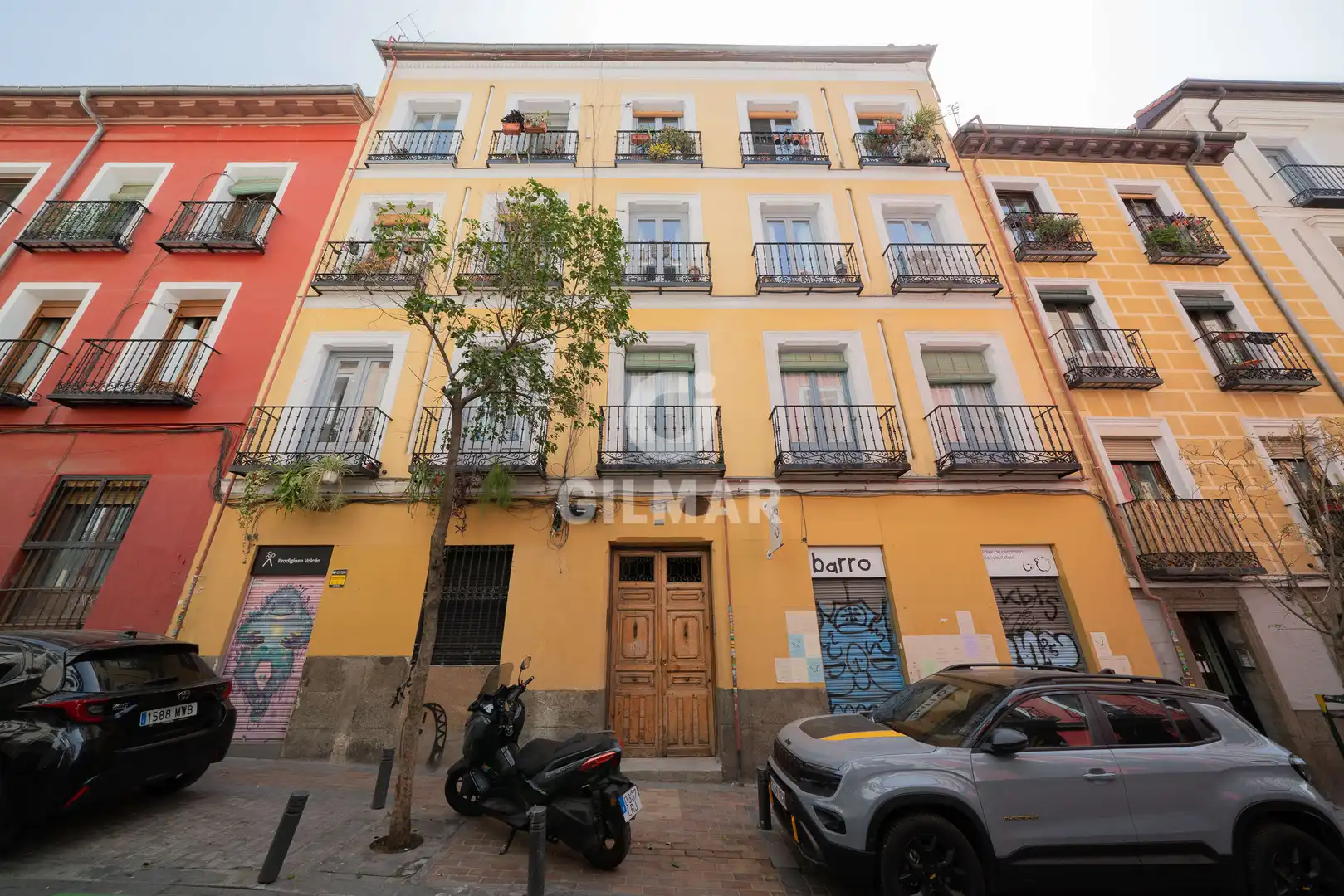 Vista exterior de Piso en venta en Madrid