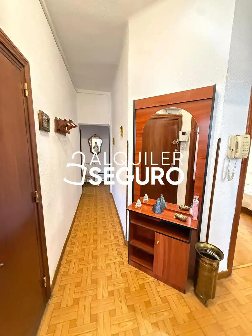 Flat for rent in Madrid  with Air Conditioner, Heating and Terrace