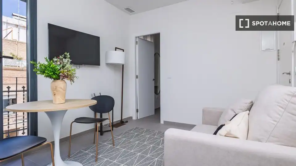 Living room of Flat for rent in Valencia  with Air Conditioner, Heating and Furnished