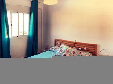 Flat with balcony for sale in Sanlúcar la Mayor