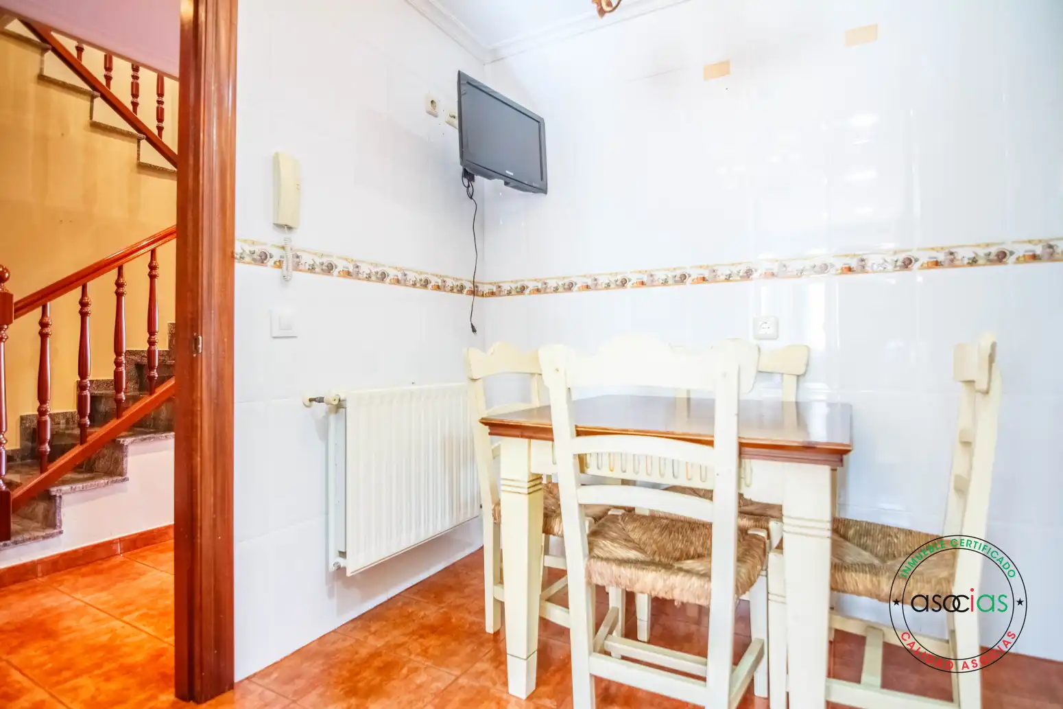 Cocina de Casa adosada en venta en Grado con Calefacción, Jardín privado y Parquet