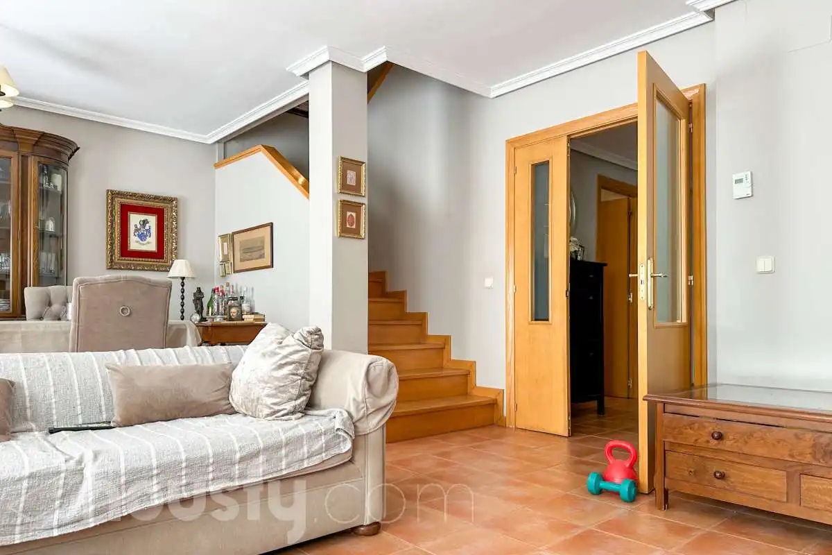 Houses for sale in Aranjuez  with Air Conditioner, Heating and Private garden