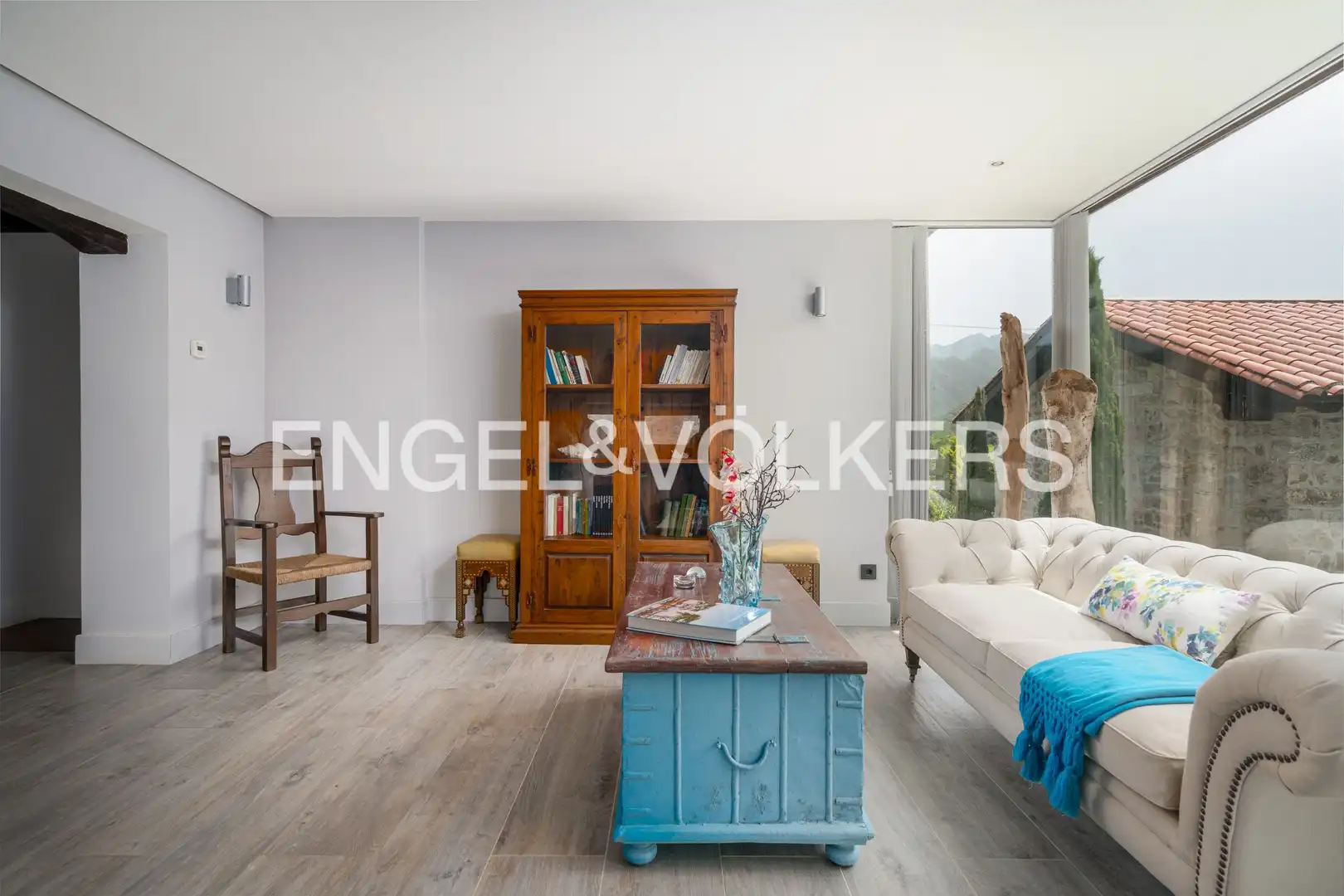 Sala de estar de Casa o chalet en venta en Cangas de Onís con Calefacción, Jardín privado y Terraza