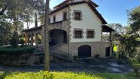 Vista exterior de Casa o xalet en venda en Olius amb Calefacció, Jardí privat i Piscina