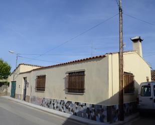 Vista exterior de Casa adosada en venda en Zarapicos