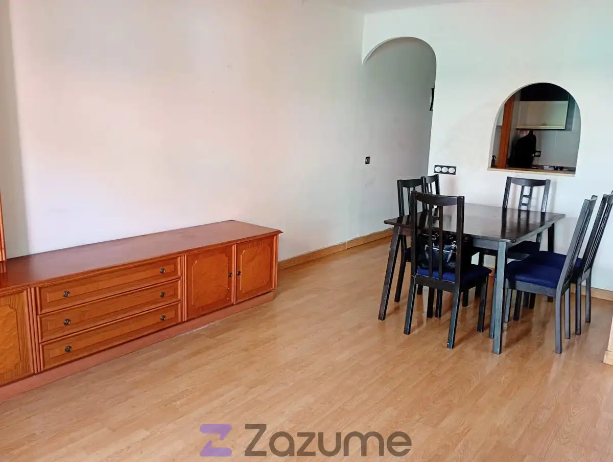 Comedor de Piso de alquiler en Barcelona con Parquet, Horno y Lavadora