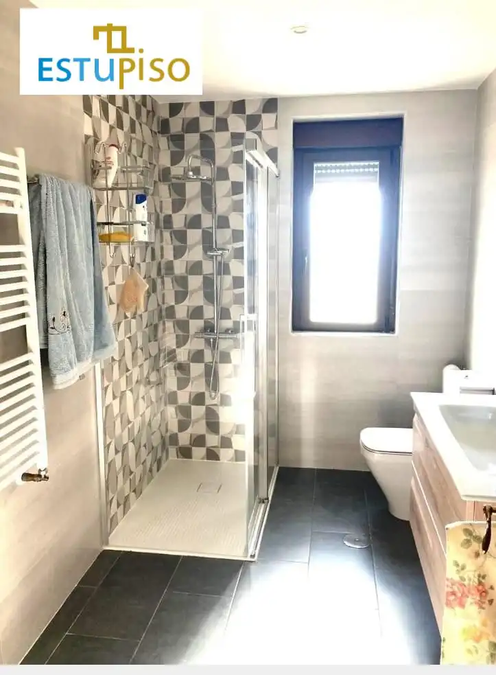 Baño de Casa o chalet en venta en Valdepolo con Calefacción y Jardín privado