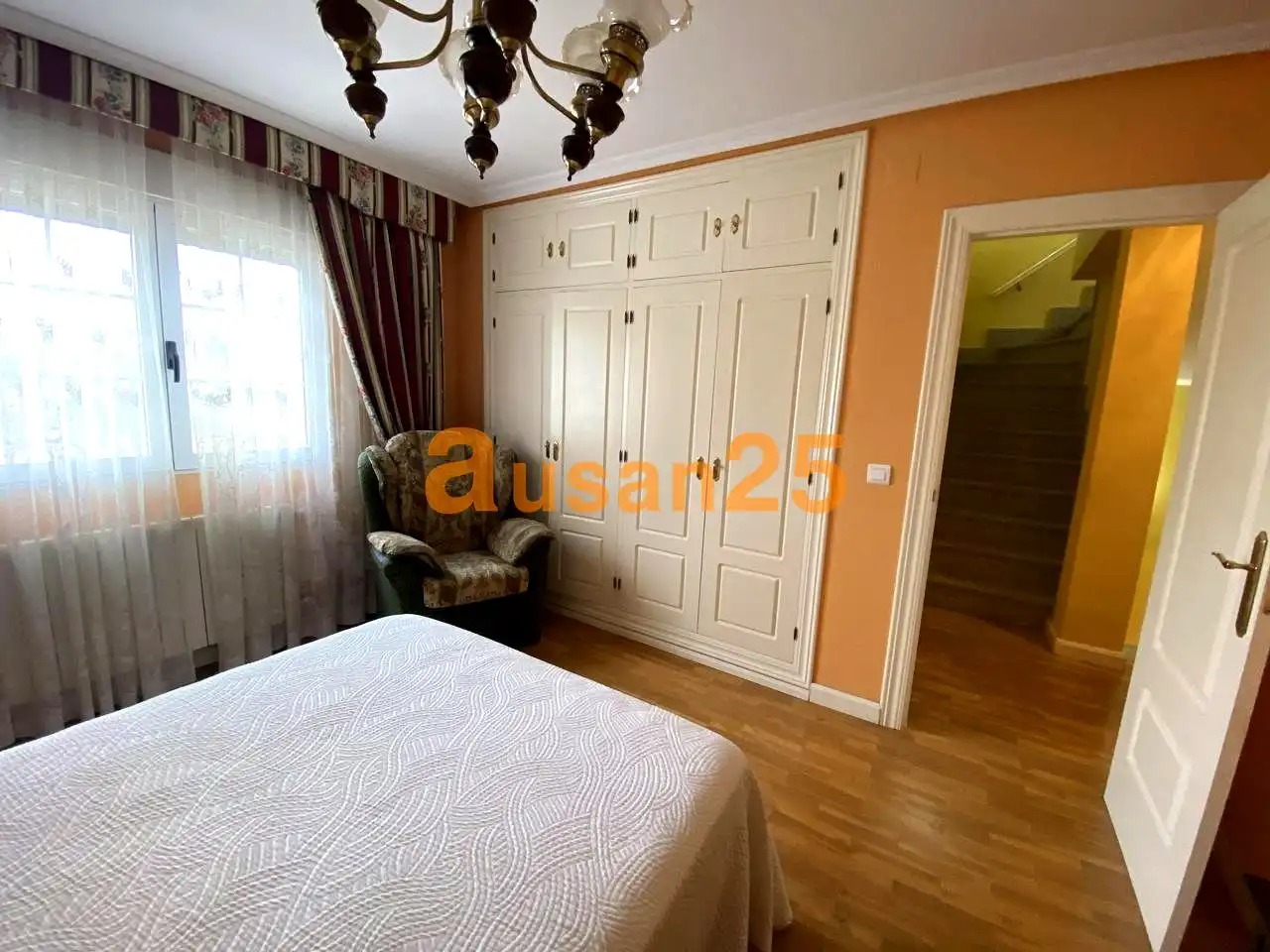 Schlafzimmer von Haus oder Chalet zum Verkauf in Fresnillo de las Dueñas mit Heizung, Parkett und Terrasse
