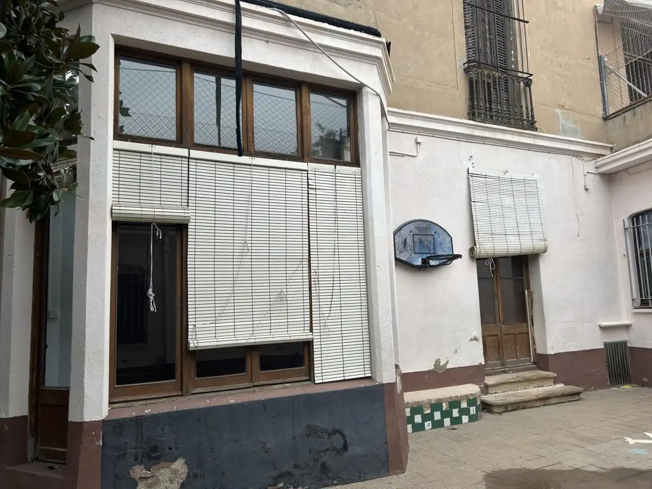Vista exterior de Casa o chalet en venta en Terrassa con Balcón