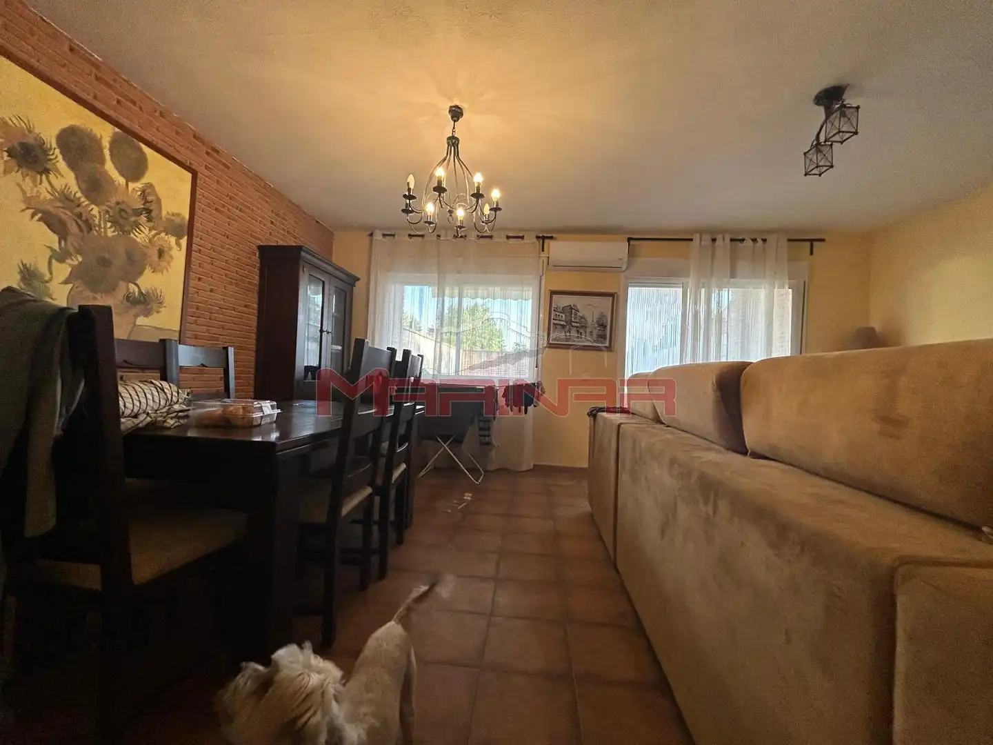 Sala de estar de Casa adosada en venta en Seseña con Aire acondicionado, Calefacción y Jardín privado